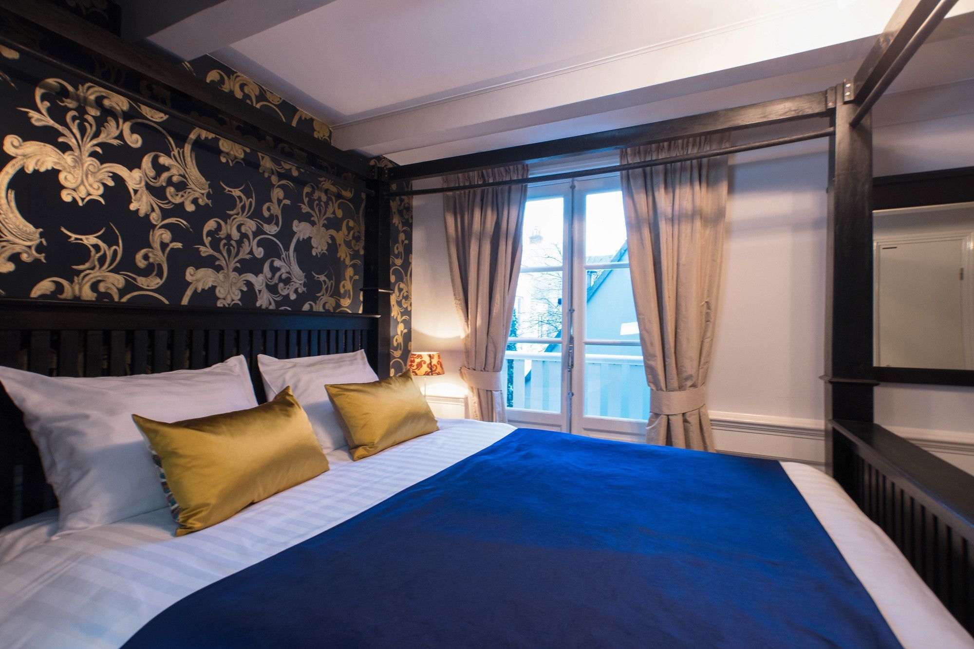 Amsterdam Canal Suites Экстерьер фото