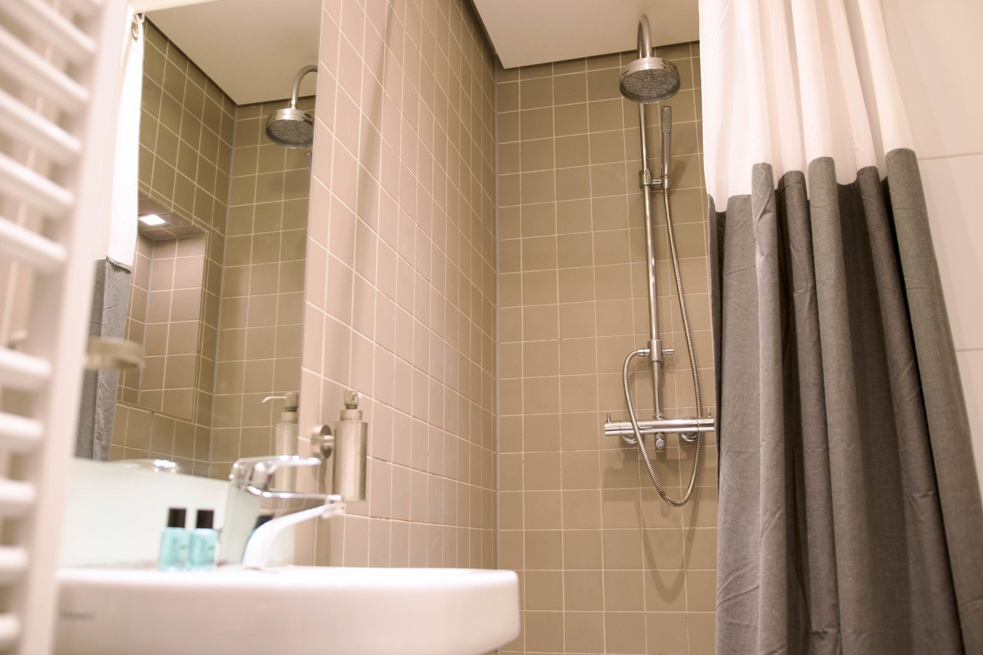 Amsterdam Canal Suites Экстерьер фото